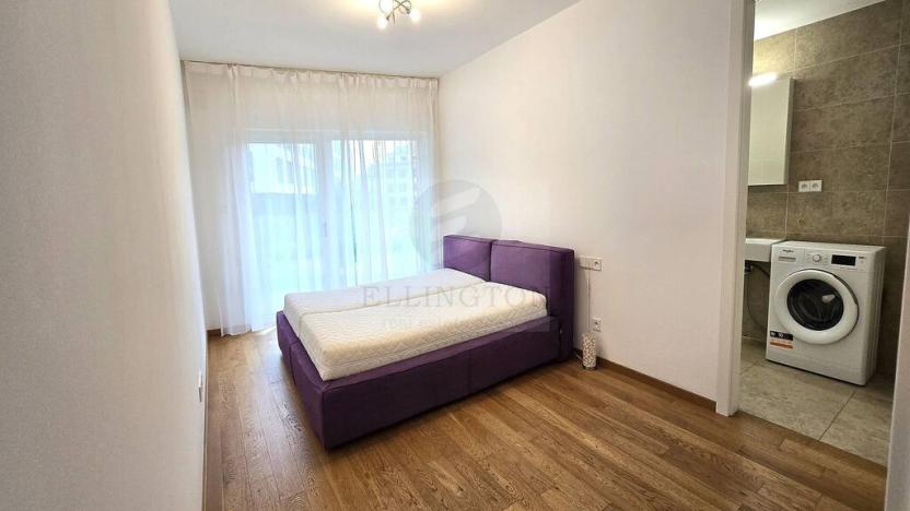 Pronájem bytu 2+kk, Praha - Smíchov, Kobrova, 75 m2