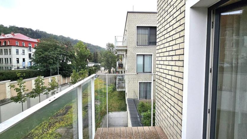 Pronájem bytu 2+kk, Praha - Smíchov, Kobrova, 75 m2