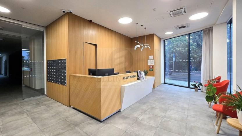 Pronájem bytu 2+kk, Praha - Smíchov, Kobrova, 75 m2