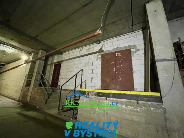 Pronájem skladu, Brno, Kubíčkova, 236 m2