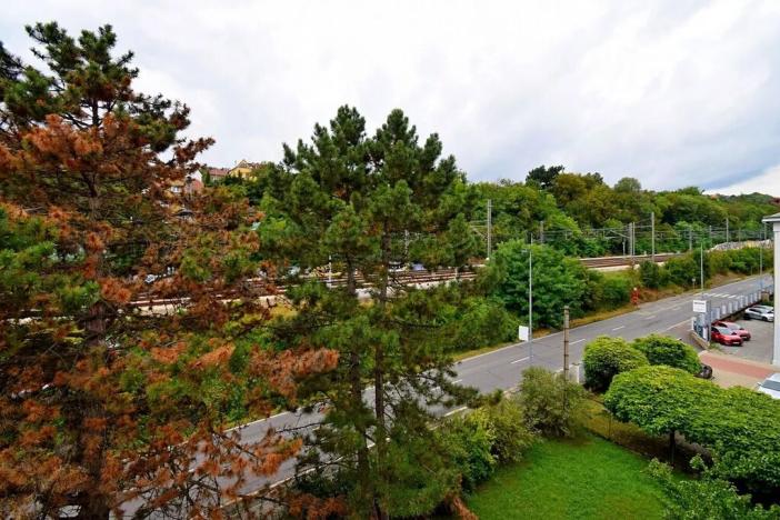 Pronájem kanceláře, Praha - Radotín, Vrážská, 80 m2