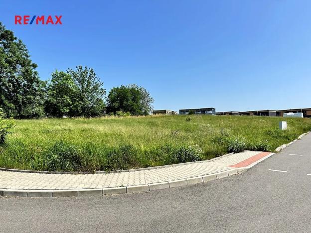 Prodej pozemku pro bydlení, Třebusice, 848 m2