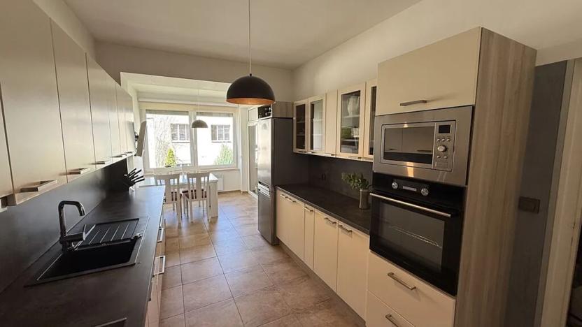 Prodej rodinného domu, Zlín, Lorencova, 247 m2