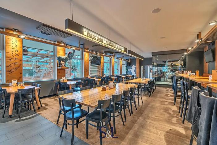 Prodej restaurace, Česká Lípa, Antonína Sovy, 900 m2