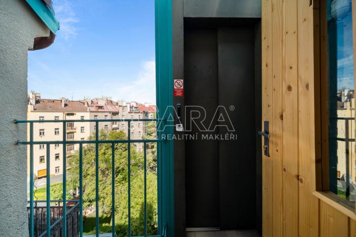 Prodej bytu 3+1, Praha - Bubeneč, Na výšinách, 77 m2