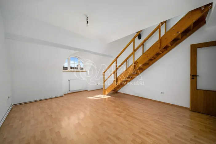 Prodej bytu 3+1, Praha - Bubeneč, Na výšinách, 77 m2