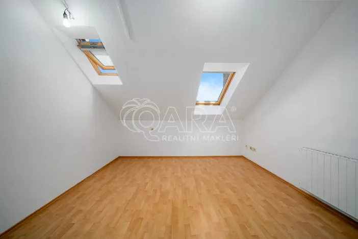 Prodej bytu 3+1, Praha - Bubeneč, Na výšinách, 77 m2