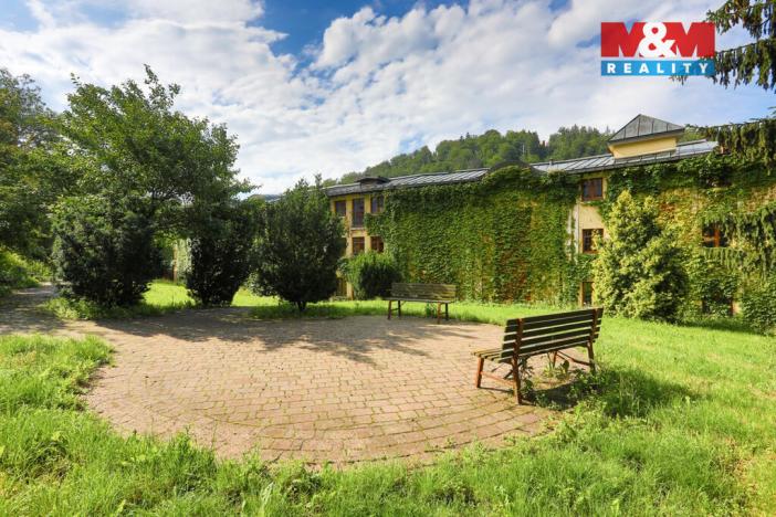 Prodej bytu 3+1, Karlovy Vary, Škroupova, 96 m2