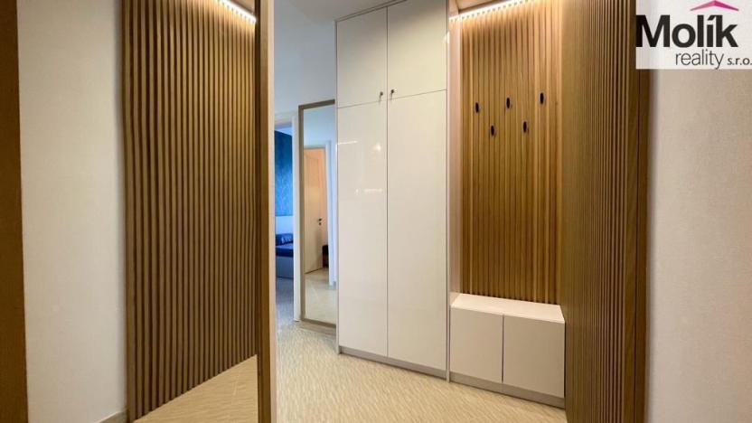 Prodej bytu 3+kk, Golem, 78 m2