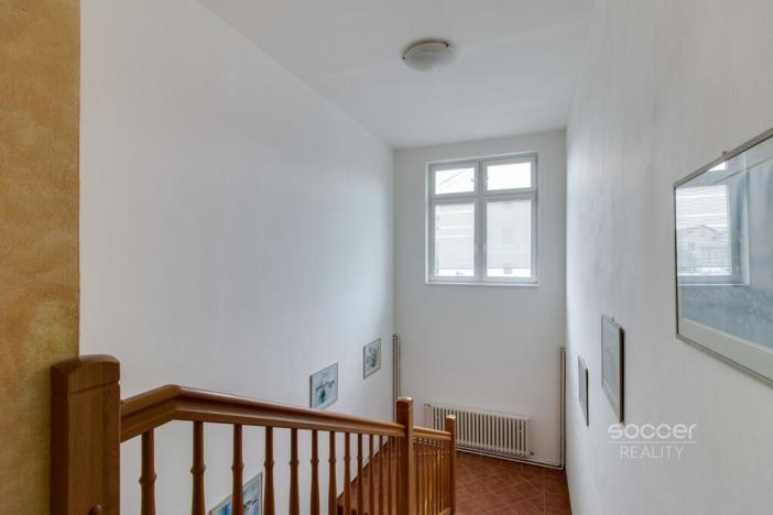 Pronájem bytu 4+1, Jílové u Prahy, Pod Školkou, 126 m2