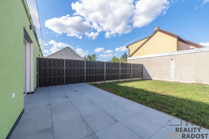 Prodej bytu 4+kk, Ostopovice, B. Němcové, 90 m2