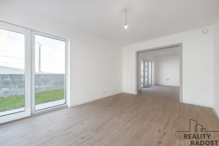 Prodej bytu 4+kk, Ostopovice, B. Němcové, 90 m2