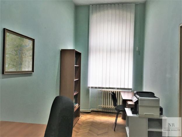 Pronájem bytu 3+kk, Karlovy Vary, Zámecký vrch, 72 m2