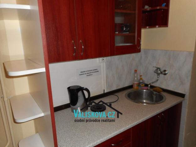 Pronájem kanceláře, Kroměříž, 16 m2