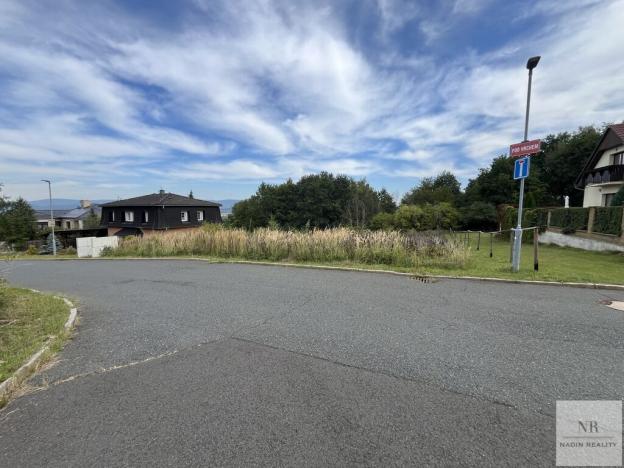 Prodej pozemku pro bydlení, Jenišov, 1126 m2
