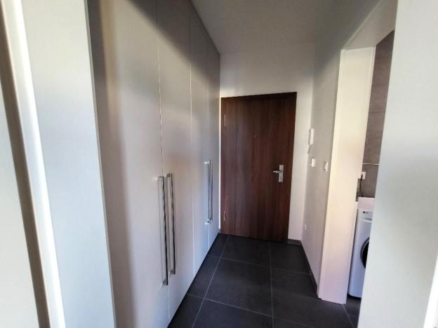 Pronájem bytu 1+kk, Tábor, Bechyňská, 38 m2