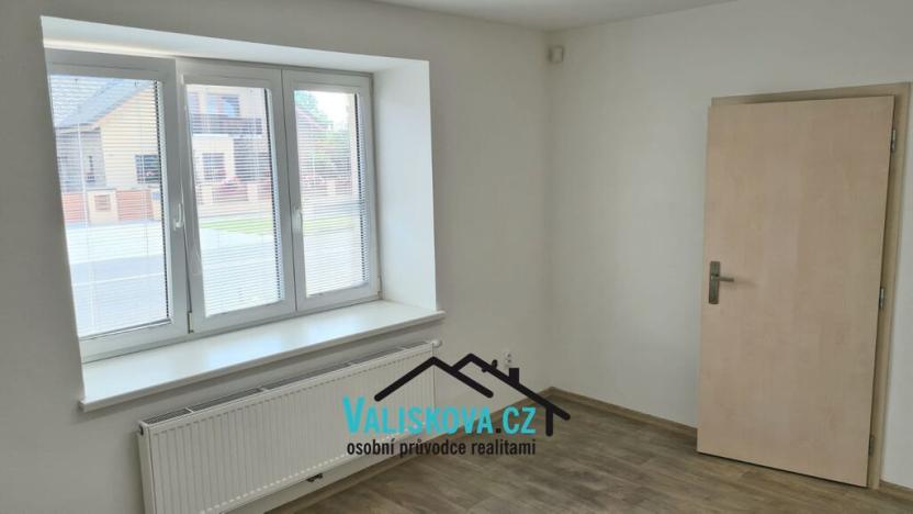 Pronájem výrobních prostor, Skaštice, 110 m2