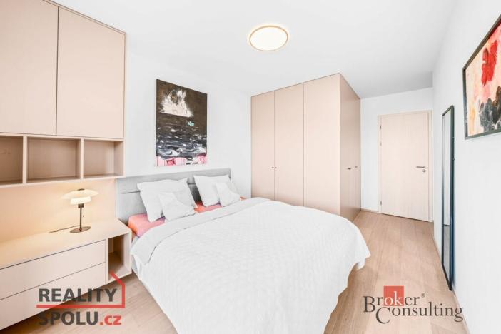 Prodej bytu 4+kk, Praha - Modřany, Vrátnická, 104 m2