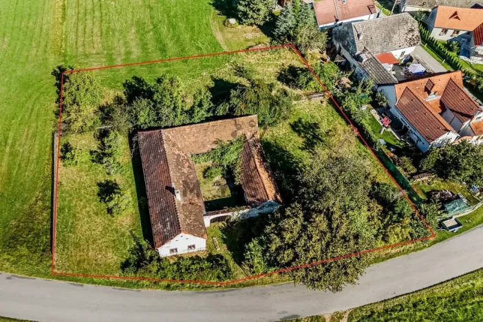 Prodej chalupy, Strážkovice - Lomec, 66 m2