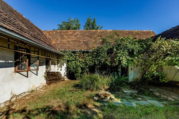 Prodej chalupy, Strážkovice - Lomec, 66 m2