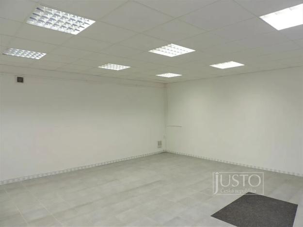 Pronájem obchodního prostoru, Zábřeh, 28. října, 56 m2