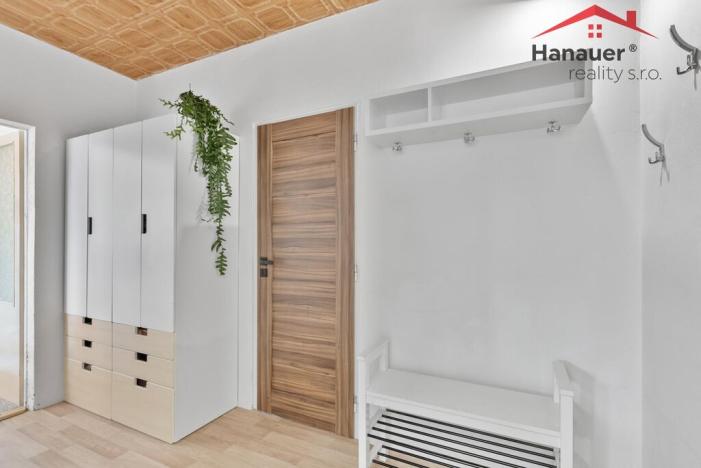 Prodej bytu 3+1, Ústí nad Labem - Neštěmice, Seifertova, 74 m2