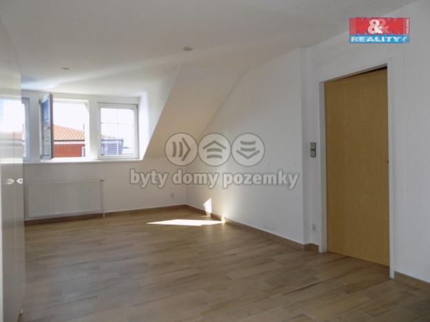 Pronájem bytu 3+1, Beroun - Beroun-Závodí, Na Cibulce, 84 m2