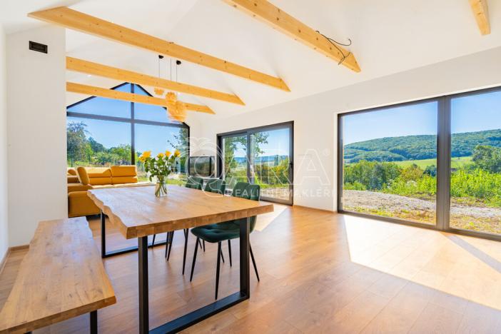 Prodej rodinného domu, Měňany, 130 m2