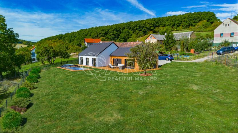 Prodej rodinného domu, Měňany, 130 m2