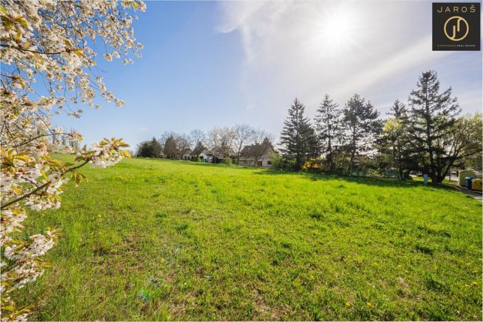 Prodej pozemku pro bydlení, Lidice, 819 m2