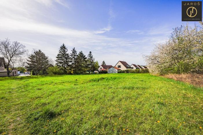 Prodej pozemku pro bydlení, Lidice, 819 m2