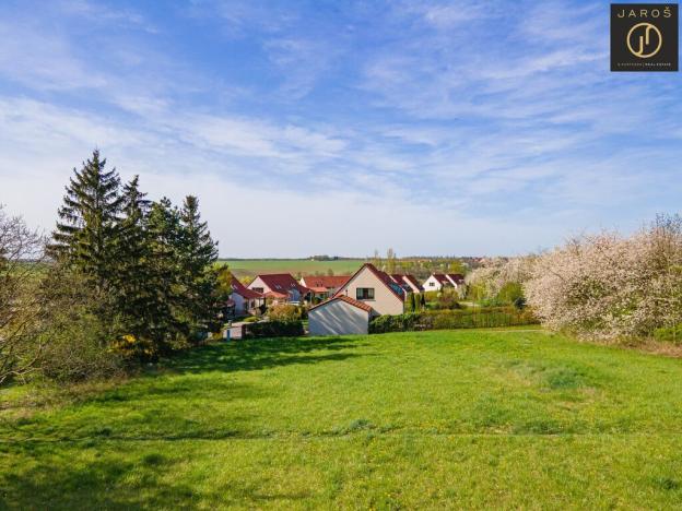 Prodej pozemku pro bydlení, Lidice, 819 m2