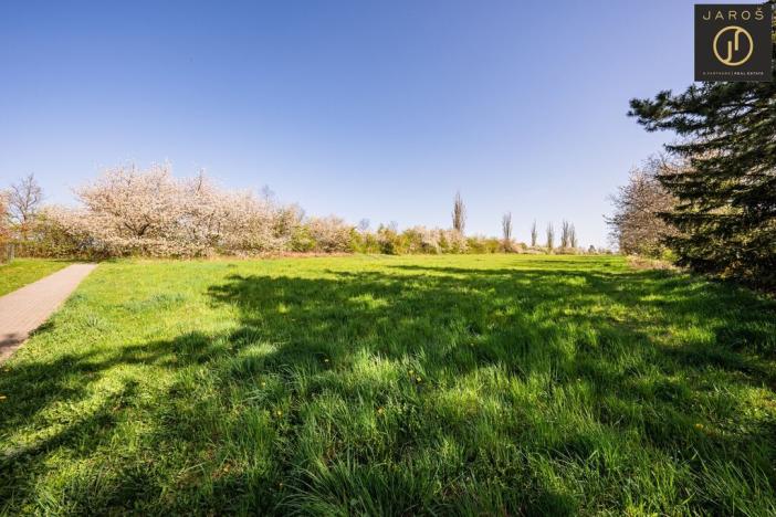 Prodej pozemku pro bydlení, Lidice, 819 m2