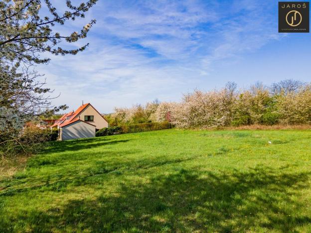 Prodej pozemku pro bydlení, Lidice, 819 m2