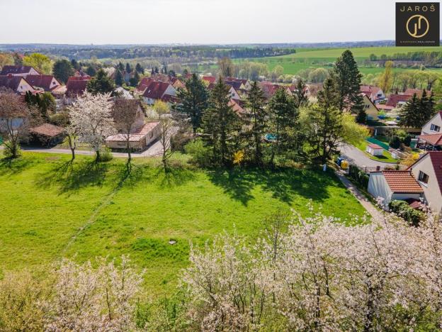 Prodej pozemku pro bydlení, Lidice, 819 m2