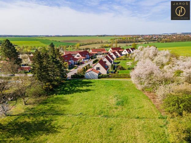 Prodej pozemku pro bydlení, Lidice, 819 m2