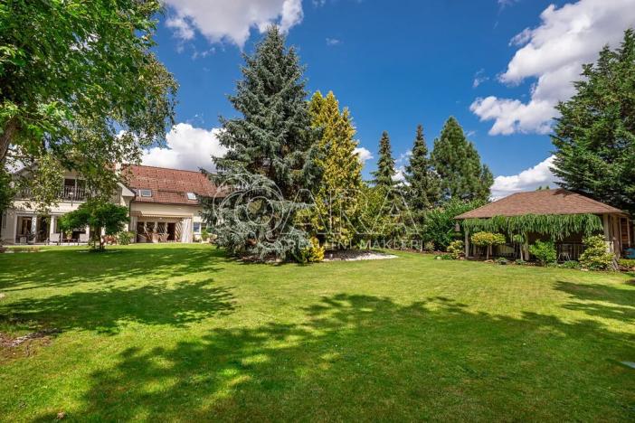 Prodej vily, Zeleneč, Štefánikova, 540 m2