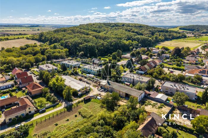 Prodej pozemku pro bydlení, Semice, 1554 m2