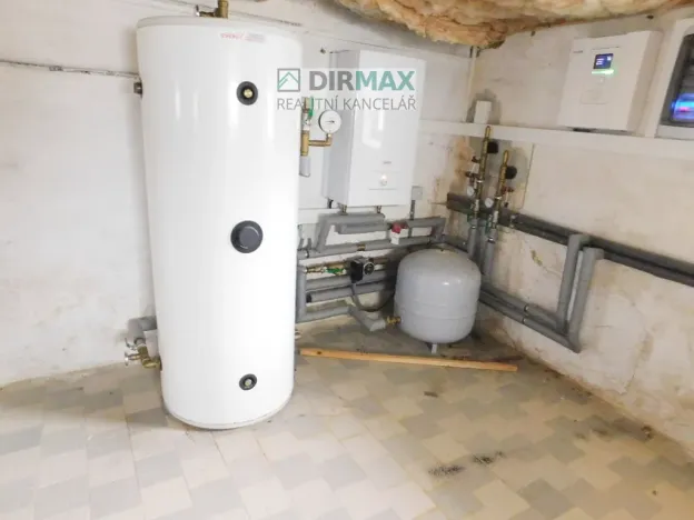 Prodej výrobních prostor, Klatovy - Luby, 1500 m2