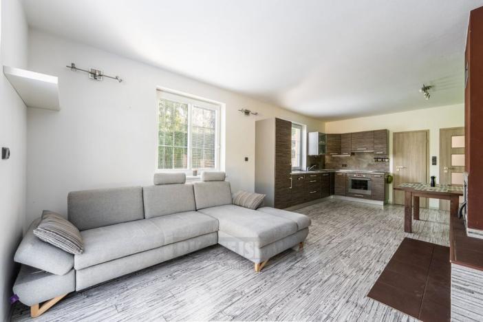 Prodej rodinného domu, Rodvínov, 474 m2