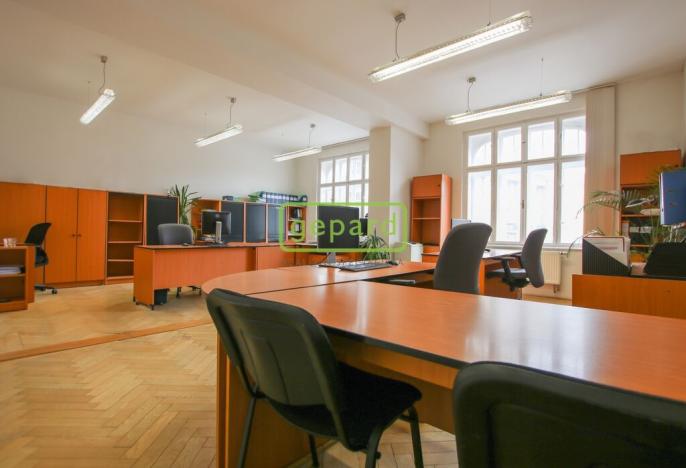 Pronájem kanceláře, Brno, Zelný trh, 55 m2