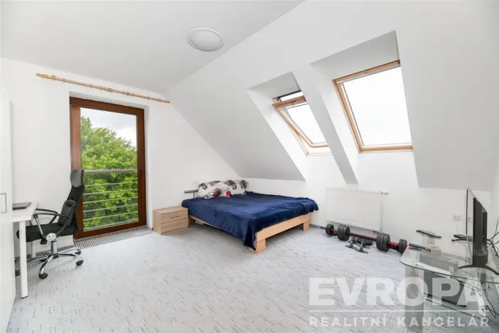 Prodej rodinného domu, Solnice, Nad Farou, 303 m2