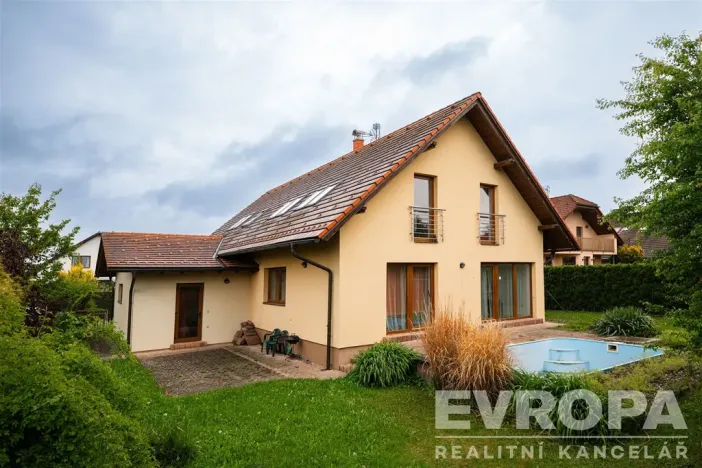 Prodej rodinného domu, Solnice, Nad Farou, 303 m2