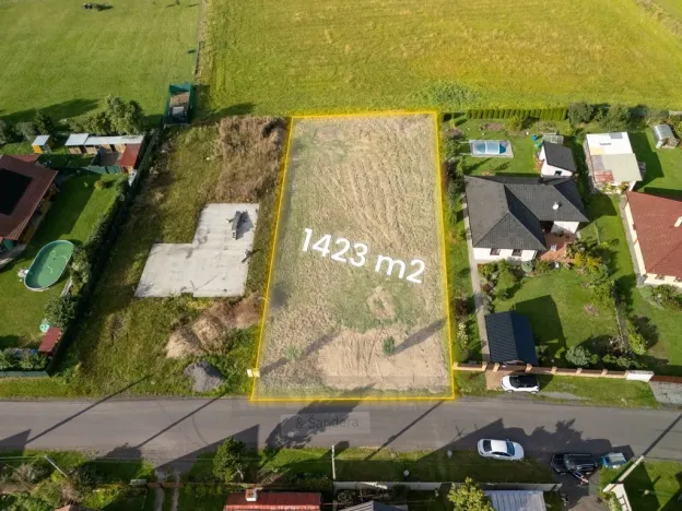 Prodej pozemku pro bydlení, Zalužany, 1423 m2