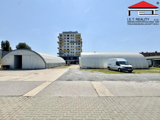 Pronájem garáže, Brno - Židenice, Koperníkova, 15 m2