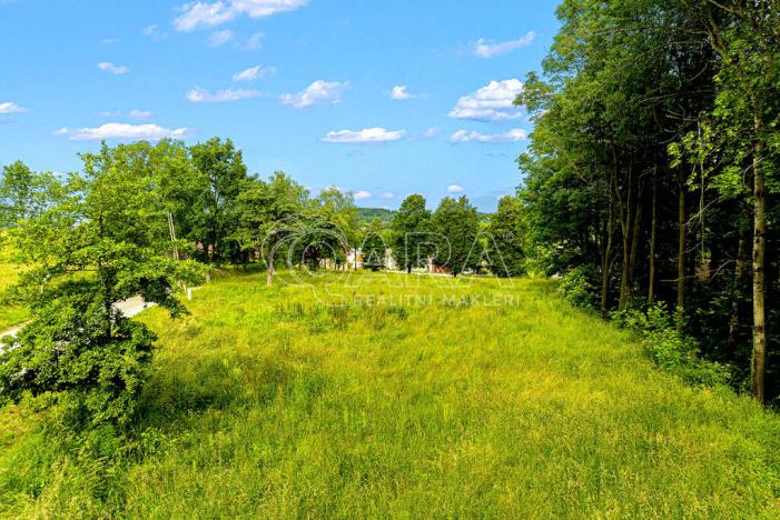 Prodej pozemku pro bydlení, Čestice, 1644 m2