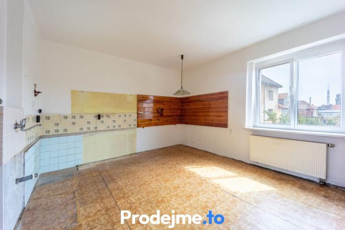 Prodej vícegeneračního domu, Chomutov, Pionýrů, 329 m2