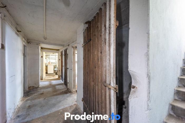 Prodej vícegeneračního domu, Chomutov, Pionýrů, 329 m2