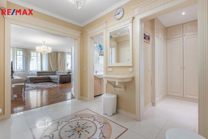 Prodej bytu 3+kk, Karlovy Vary, Pod Jelením skokem, 105 m2