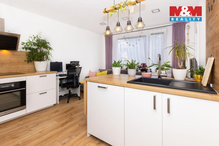 Prodej bytu 2+kk, Chvaletice, Kolínská, 36 m2